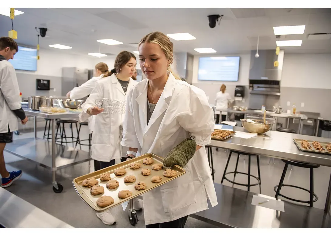 Students in the new Archer Dietetics Foods Lab